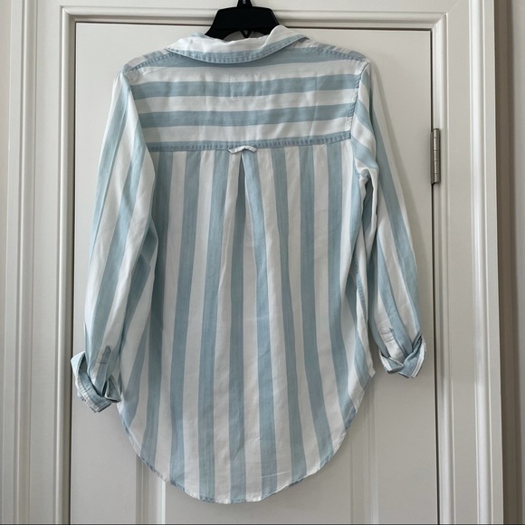 Anthropologie RAILS Uli Lace-Up Top XS - Picture 10 of 12